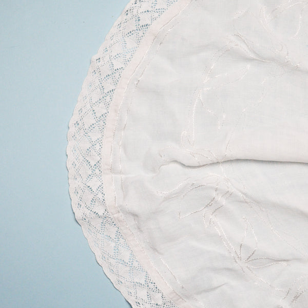 Embroidered Linen with Crochet Lace Edge