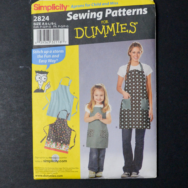 Simplicity 2824 Child's and Misses' Aprons Sewing Pattern - Size A (S-L)