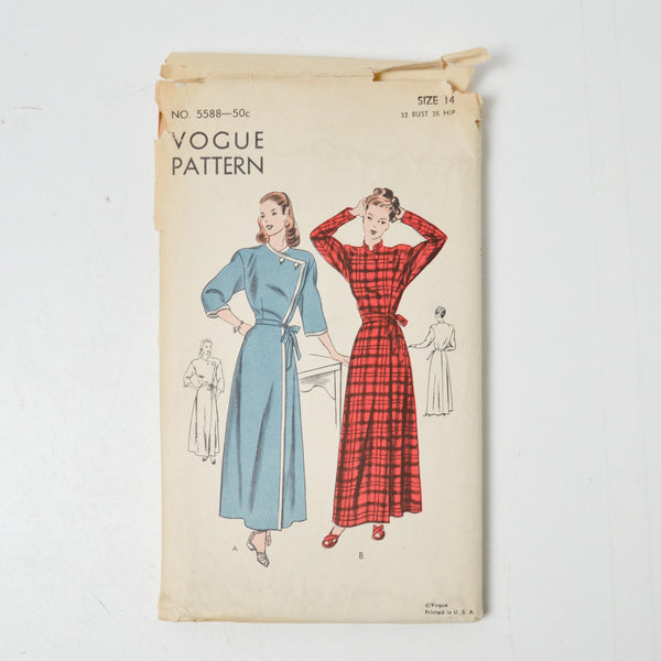 Vogue 5588 Housecoat Sewing Pattern - Size 14