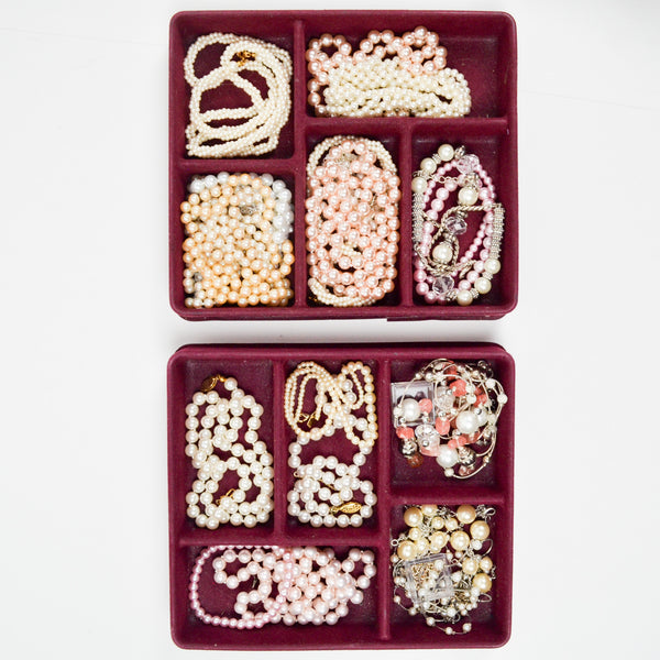 Costume Jewelry Pearl Jewelry Bundle in Organizing Tray