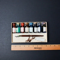 La Kaligrafika Dip Pen + Ink Set