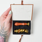 Wax Seal with Interchangeable Heads