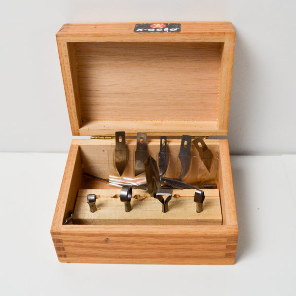 X-Acto Carving Tip Set in Wooden Box
