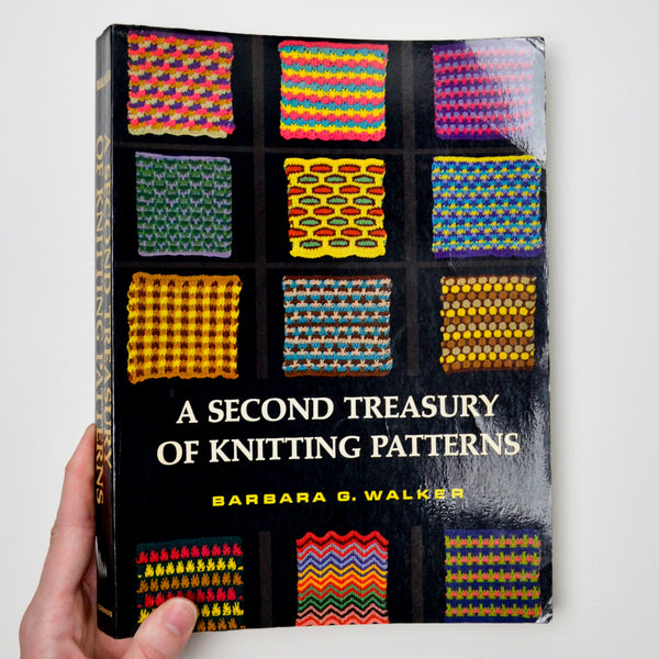 A Second Treasury of Knitting Patterns Book