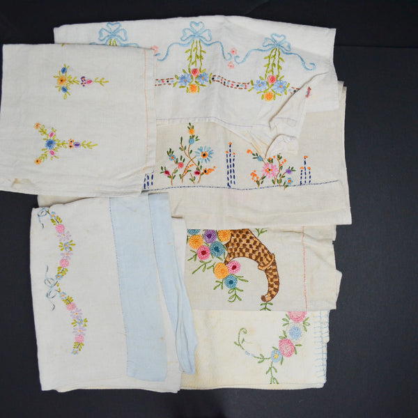 Floral Embroidered Linens Bundle