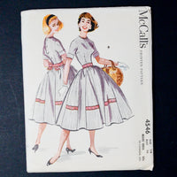 McCall's 4546 Misses' Dress Sewing Pattern - Size 14