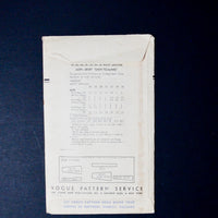 Vogue Pattern 6329 Skirt Sewing Pattern - 26" Waist, 35" Hip